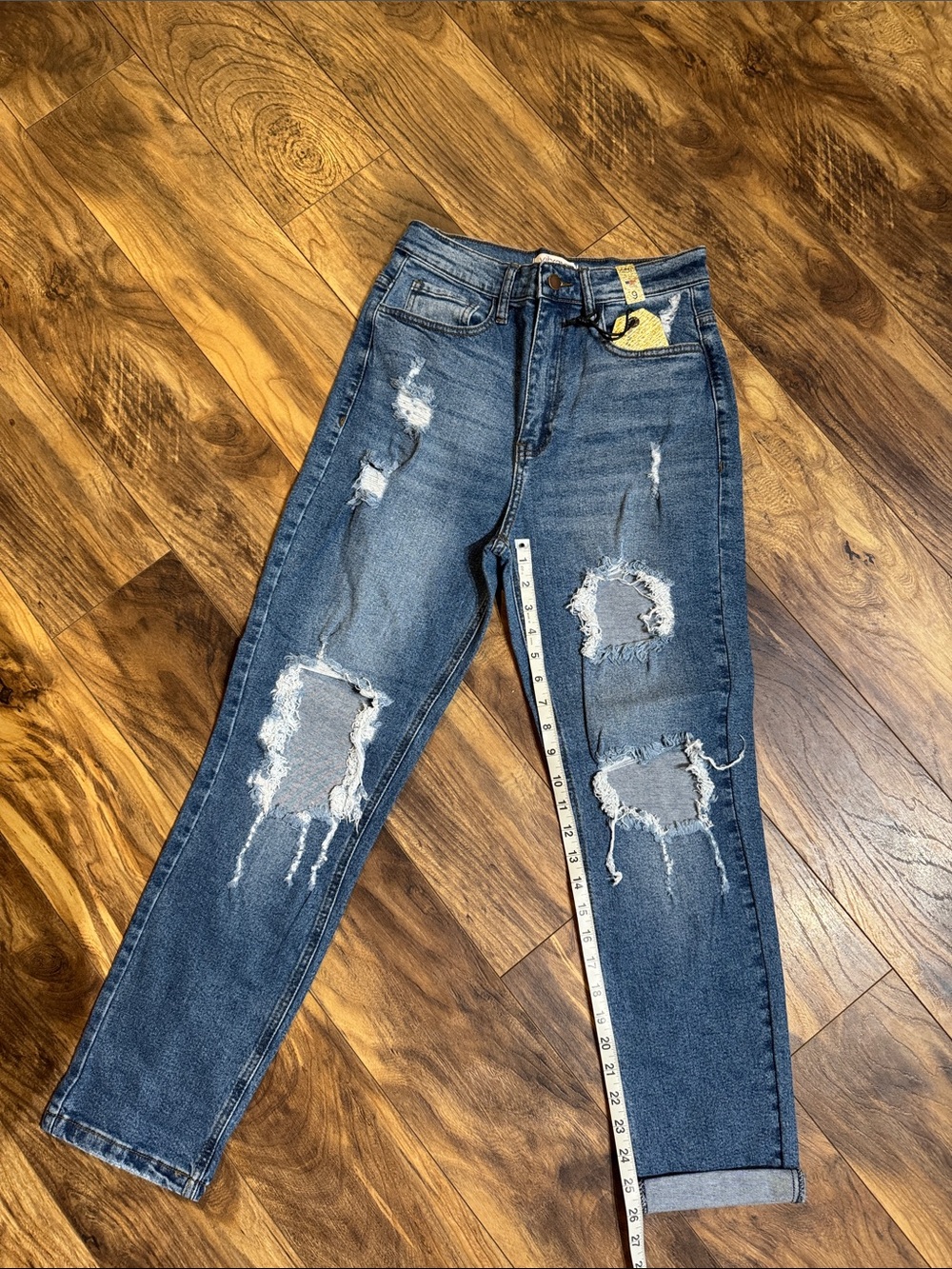 Distressed Jeans - Blue Wash